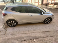 voitures-renault-clio-5-2021-maghnia-tlemcen-algerie