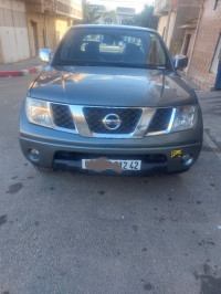 voitures-nissan-navara-2012-elegance-4x4-tipaza-algerie