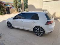 moyenne-berline-volkswagen-golf-7-2017-cara-plus-tebessa-algerie