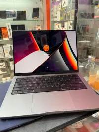 Macbook Pro 14" 2021 M1 32G 1To