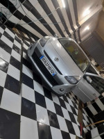 citadine-renault-clio-3-2010-sidi-abderrahmane-chlef-algerie