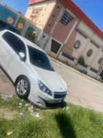 moyenne-berline-peugeot-308-2016-blida-algerie