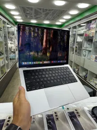 MacBook Pro M4 pro 