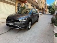 سيارات-volkswagen-t-roc-2023-life-plus-باش-جراح-الجزائر