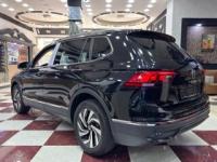 Volkswagen Tiguan 2025 L thumbnail 4