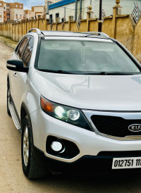 voitures-kia-sorento-2011-mdaourach-souk-ahras-algerie