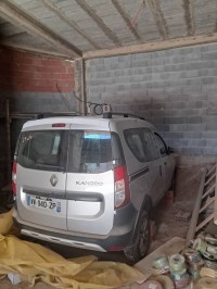 سيارات-renault-kangoo-2025-stepway-القل-سكيكدة-الجزائر