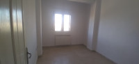 appartement-location-f4-alger-staoueli-algerie