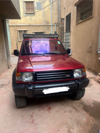 voitures-mitsubishi-pajero-court-1993-mostaganem-algerie