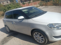 voitures-skoda-fabia-2014-visage-larbatache-boumerdes-algerie