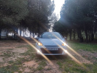 voitures-renault-clio-3-2012-night-and-day-bou-ismail-tipaza-algerie