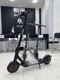 آخر-ubaldo-trottinette-electrique-تروتينات-الكتريك-كرطونا-برموسيو-الجزائر-وسط-وهران-بومرداس-تيبازة