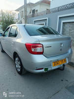 voitures-dacia-logan-2015-medea-algerie