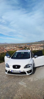 moyenne-berline-seat-leon-2013-setif-algerie