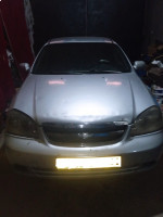 voitures-chevrolet-optra-5-portes-2005-aflou-laghouat-algerie