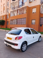 voitures-peugeot-206-plus-2013-generation-reghaia-alger-algerie