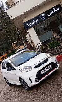 voitures-kia-picanto-2016-sportline-khemis-el-khechna-boumerdes-algerie