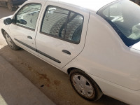 voitures-renault-clio-classique-2008-zelameta-mascara-algerie