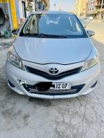 citadine-toyota-yaris-2012-biskra-algerie