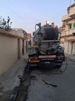 nettoyage-jardinage-camion-debouchage-canalisation-blida-algerie