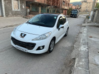 voitures-peugeot-207-2012-allure-draa-el-mizan-tizi-ouzou-algerie