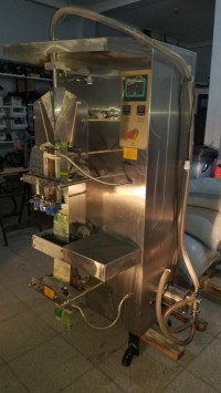 صناعة-و-تصنيع-remplesseuse-de-liquide-avec-osmoseur-عين-مليلة-أم-البواقي-الجزائر