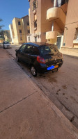 voitures-renault-clio-3-2007-oran-algerie