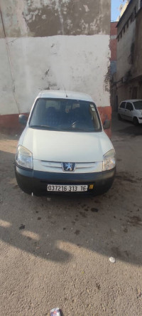 voitures-peugeot-partner-2013-origin-bourouba-alger-algerie