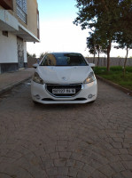 voitures-peugeot-208-2014-access-rouiba-alger-algerie