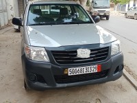 السيارات-النفعية-toyota-hilux-2013-المحمدية-معسكر-الجزائر