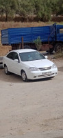 voitures-chevrolet-optra-4-portes-2011-el-kseur-bejaia-algerie