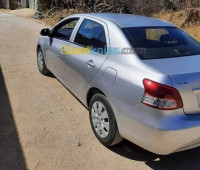 voitures-toyota-yaris-sedan-2013-bir-chouhada-oum-el-bouaghi-algerie