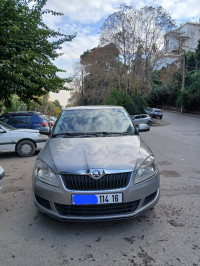 voitures-skoda-fabia-2014-alger-centre-algerie