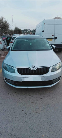 voitures-skoda-octavia-2014-bachdjerrah-alger-algerie