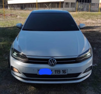 voitures-volkswagen-polo-2019-carat-dar-el-beida-alger-algerie