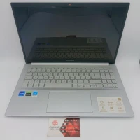 Asus VivoBook Pro 15 OLED I7-11370H 16 Gb DDR4 512 SSD 15.6" 1920x1080 NVIDIA GeForce RTX 3050 