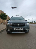 voitures-dacia-sandero-2018-stepway-baraki-alger-algerie