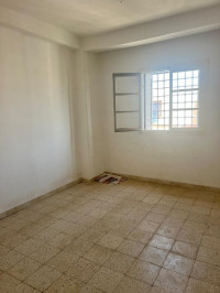 appartement-vente-f3-alger-saoula-algerie