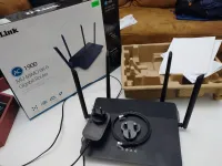 D-LINK DIR-878