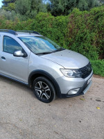 voitures-dacia-sandero-2018-stepway-zeralda-alger-algerie