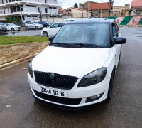 voitures-skoda-fabia-2012-monte-carlo-zeralda-alger-algerie