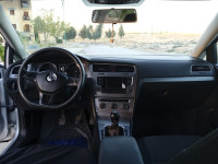 moyenne-berline-volkswagen-golf-7-2013-tebessa-algerie