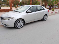 voitures-kia-cerato-2011-سيرتو-3-cheria-tebessa-algerie