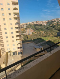 appartement-location-f4-alger-bouzareah-algerie