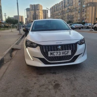 Peugeot 208 2023 Allure Pack