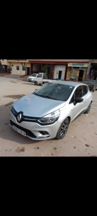 voitures-renault-clio-4-2019-limited-2-baraki-alger-algerie