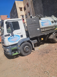 nettoyage-jardinage-camion-debouchage-vidange-beni-mered-blida-algerie