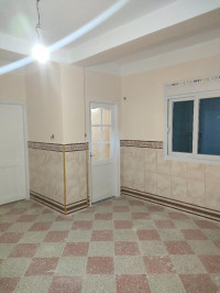 appartement-location-f3-ain-defla-algerie