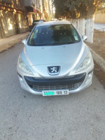 moyenne-berline-peugeot-308-2009-premium-tlemcen-algerie