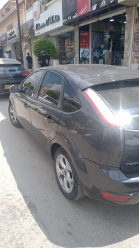 voitures-ford-focus-4-portes-2010-draria-alger-algerie